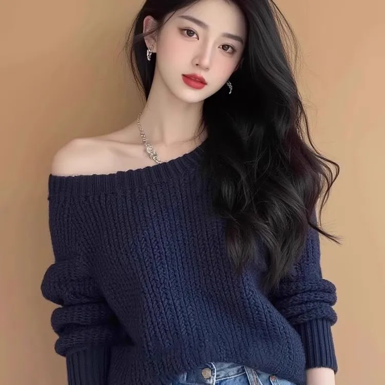 慵懒高级感蓝色斜肩长袖毛衣女秋冬小个子宽松外穿套头针织衫上衣