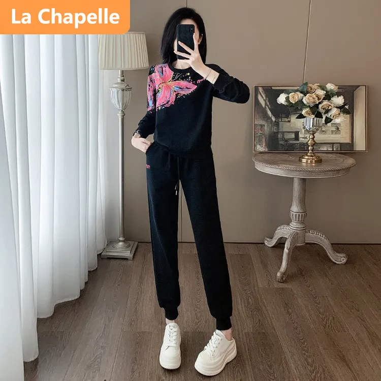 拉夏贝尔潮流炸街休闲时尚套装女秋季2024新款减龄宽松卫衣长裤套