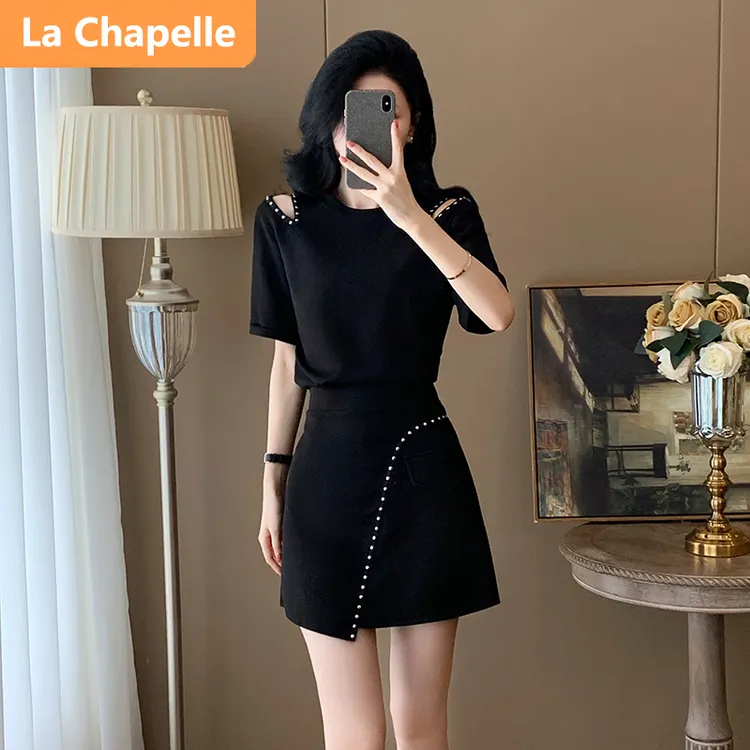 拉夏贝尔高级感时尚休闲套装女夏季洋气减龄露肩短袖半身裙两件套