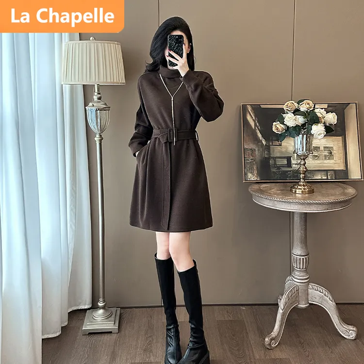 拉夏贝尔轻奢优雅时尚法式连衣裙女秋冬季毛呢百搭简约腰带赫本风