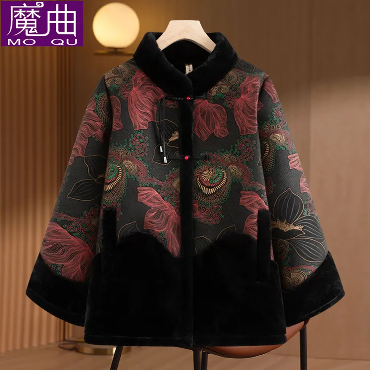 妈妈外套冬装女中老年人洋气保暖大衣奶奶高档2025新款老太太衣服