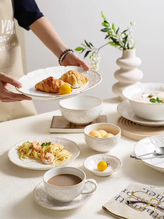 法式宫廷复古浮雕西餐意面餐盘陶瓷餐具家用菜盘汤盘碗碟套装