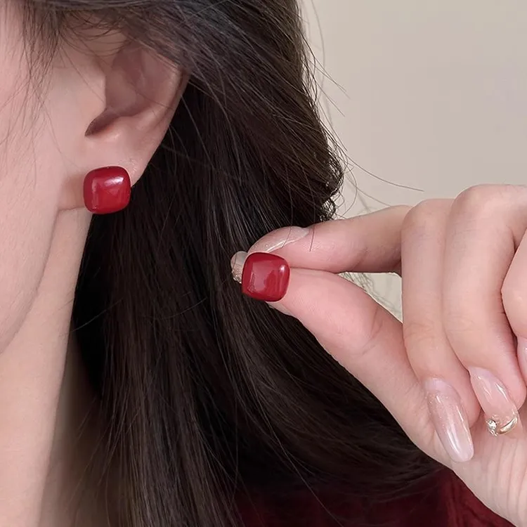 铜合金耳饰 【拼色2对装】安可拉红色方糖耳钉精致秋冬过年耳环8135