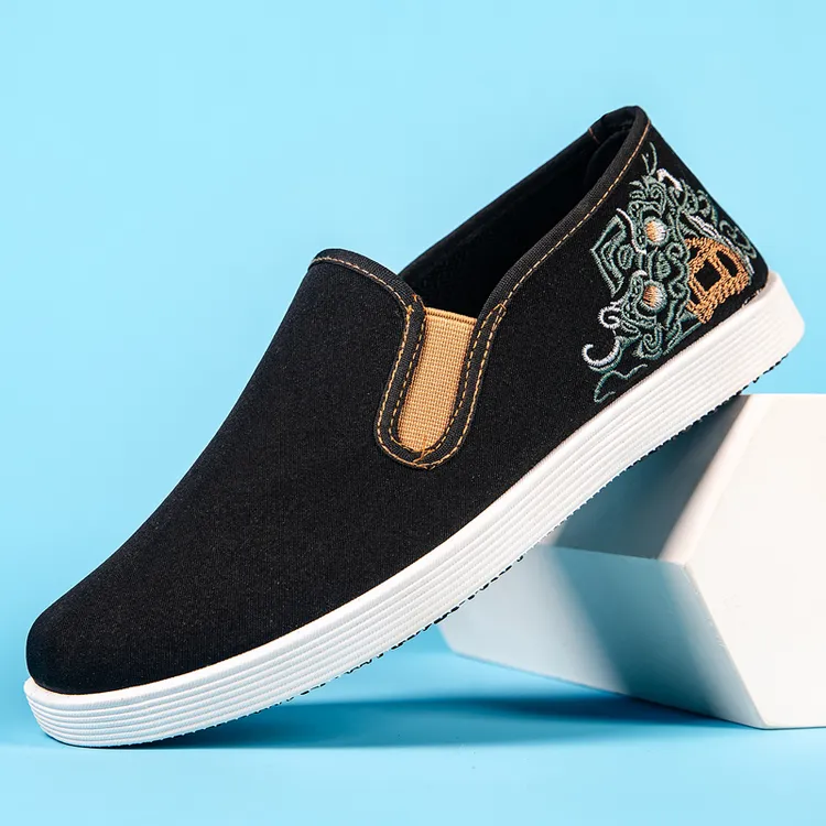 【貔貅刺绣】龙年限定手工老北京布鞋男士一脚蹬软底休闲男鞋黑布鞋