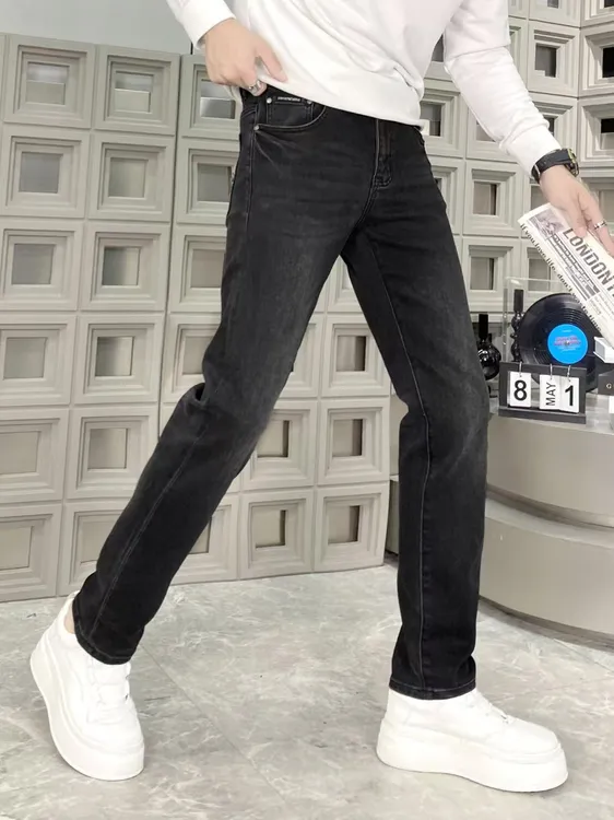 2024秋冬厚款黑灰色男牛仔裤轻奢百搭休闲修身水洗牛仔裤