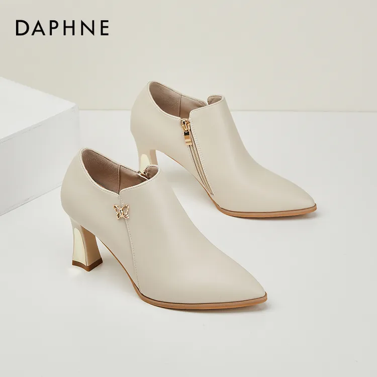 Daphne/达芙妮高跟鞋女2025年新款秋季尖头深口粗跟皮鞋真皮短靴