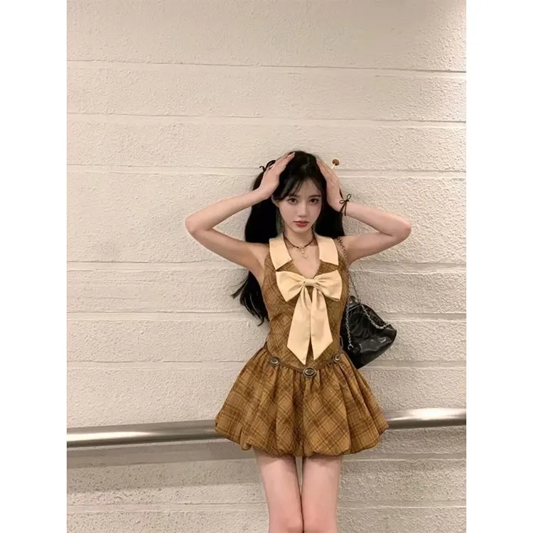 涩谷辣妹复古学院风格纹显瘦设计感蝴蝶结辣妹连衣裙安全裤套装裙