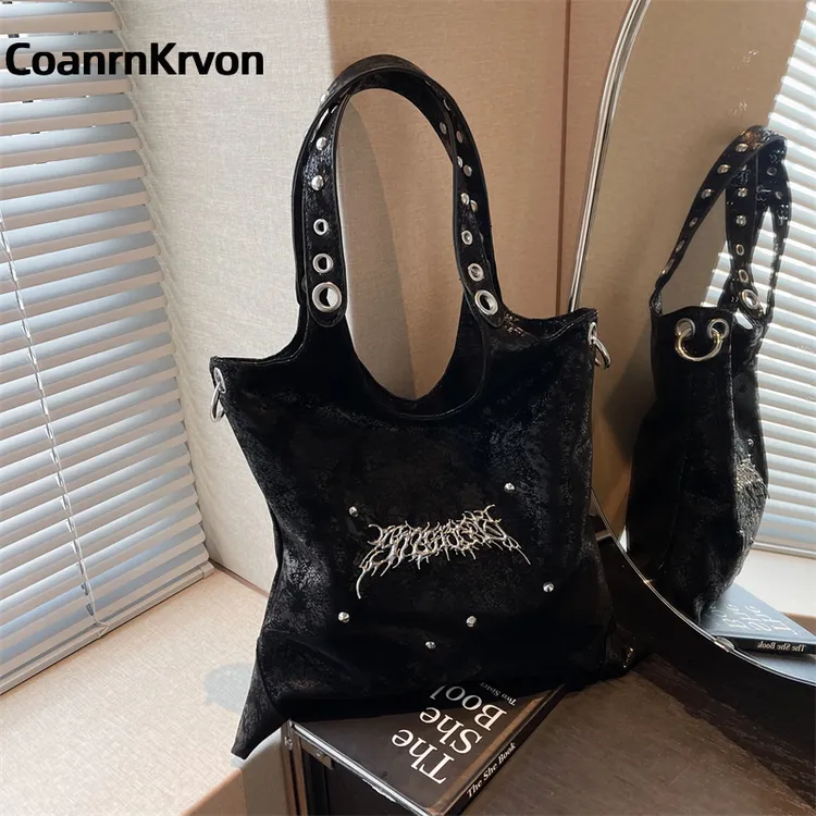 复工通勤松弛感十足托特包小众原创设计感暗黑腊梅铆钉腋下包包