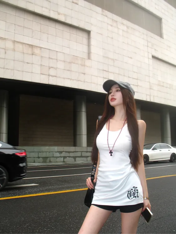 美式辣妹白色印花无袖吊带背心女夏外穿修身显瘦内搭辣妹长款上衣