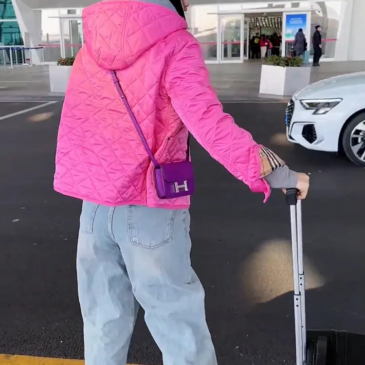 （现货）菱格女秋冬季同款棉服棉服棉服网红洋气炸街女装