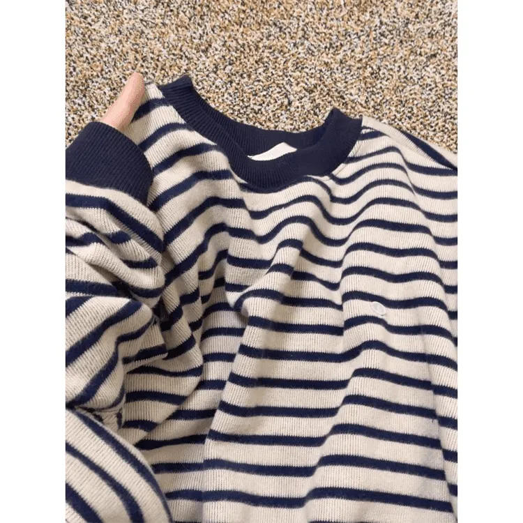 女装秋冬新款长袖加绒条纹卫衣洋气休闲慵懒风宽松百搭圆领套装