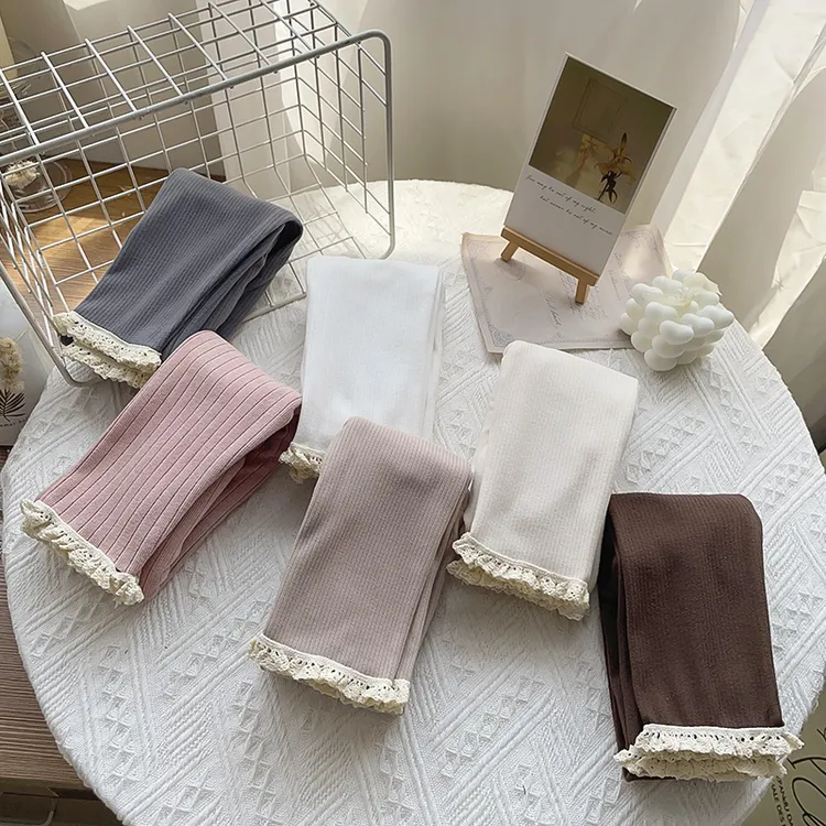 女童百搭2025秋冬款儿童柔软花边蕾丝打底裤女宝宝弹力修身小脚裤