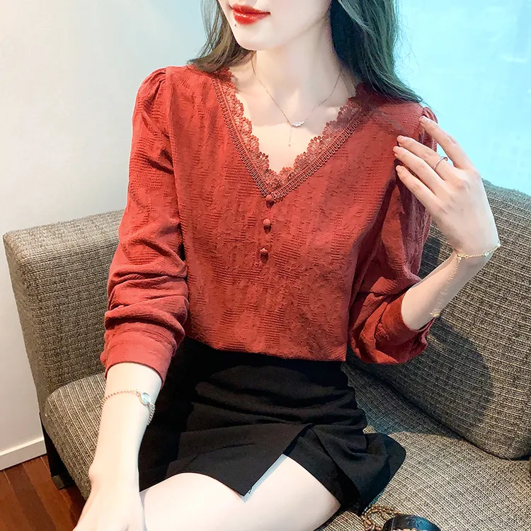 设计感蕾丝拼接长袖V领棉布衬衫2025春新款时尚百搭洋气小衫上衣