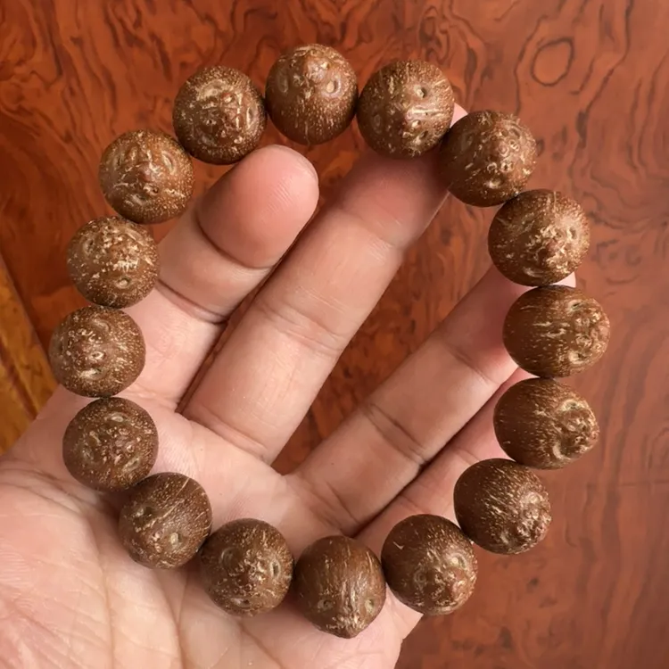 原皮紫金鼠纯手工精挑颗颗对眼黄金尺寸，前鼠后猫15mm紫金鼠手串