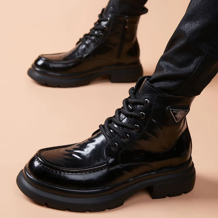 马丁靴男款秋季新款休闲工装靴英伦风百搭厚底增高爆款真皮男靴子