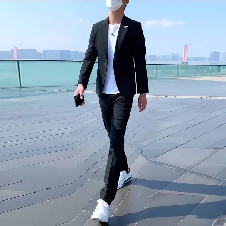 西装套装春季新款男士商务正装韩版潮流修身帅气时尚黑色纯色西服