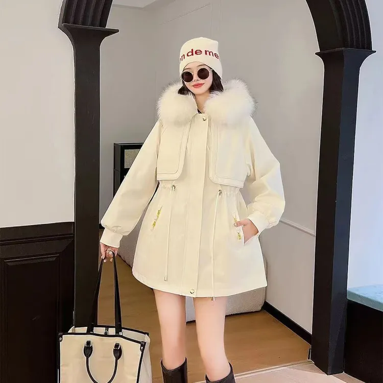 时尚新款皮草派克服2024年爆款獭兔毛内胆可拆卸高端女士外套大衣