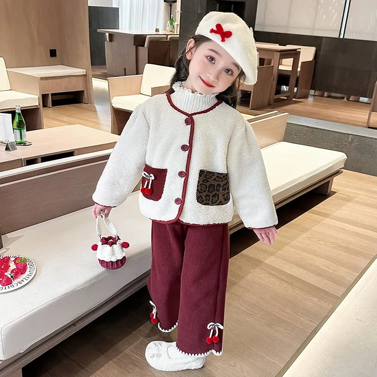 女童樱桃套装2024新款儿童秋冬装韩范洋气女宝宝冬季加厚两件套潮