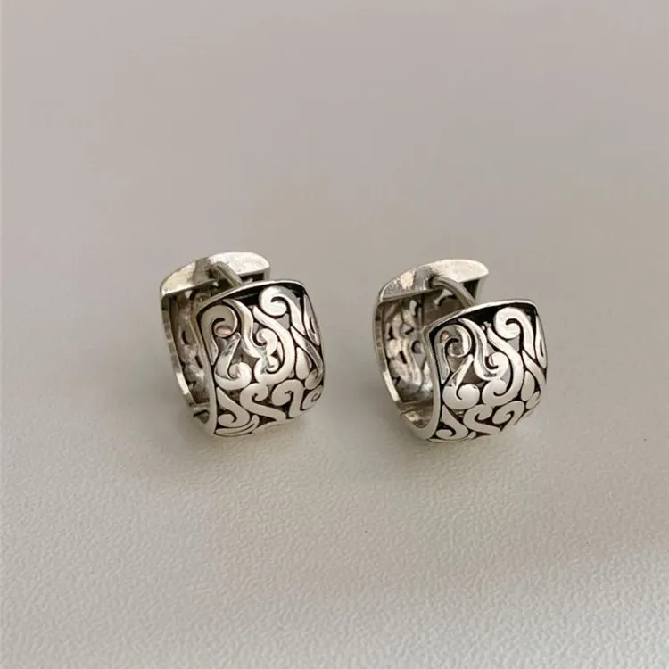 铜合金耳饰 小众复古镂空平安祥云国潮耳扣轻奢时尚气质精致耳环