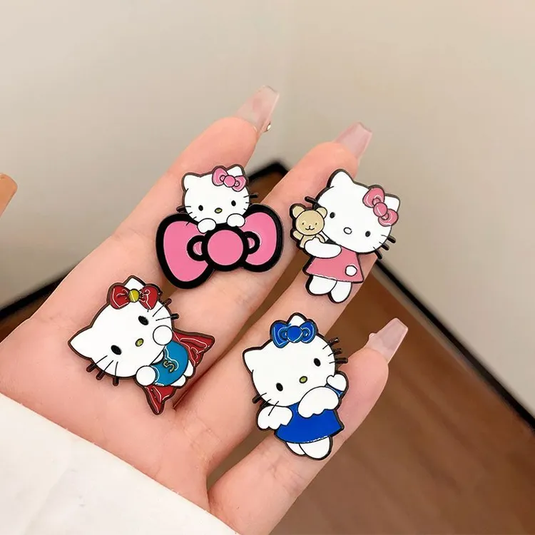 合金胸针 三丽鸥凯蒂猫KT猫胸针衣服配饰kitty猫可爱日系漫画卡通