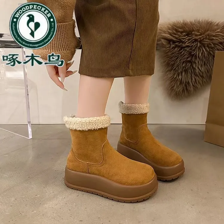 啄木鸟厚底雪地靴女款2024冬季新款加绒短筒靴加厚保暖东北大棉鞋