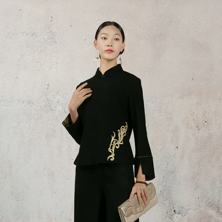 JIXIANGYIJIA/吉祥衣家玄之又玄新中式女款上衣黑色打底913214011