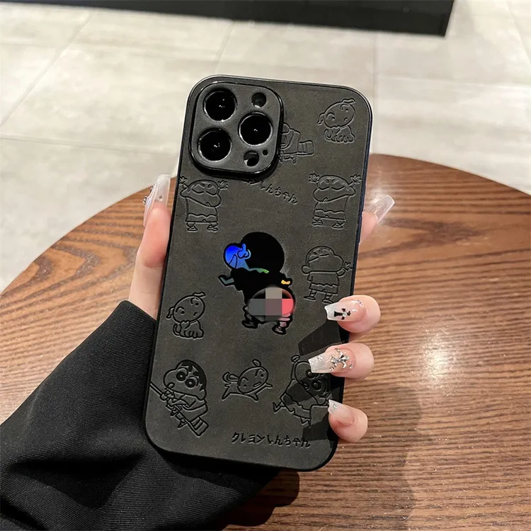镭射蜡笔小新适用苹果14promax情侣手机壳13/15卡通12防摔全包11