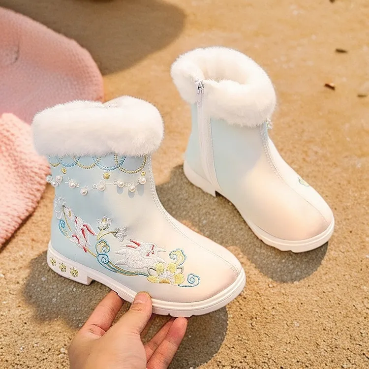 2024新款儿童绣花鞋古风女童汉服鞋冬季加绒棉靴中国风古装拜年鞋