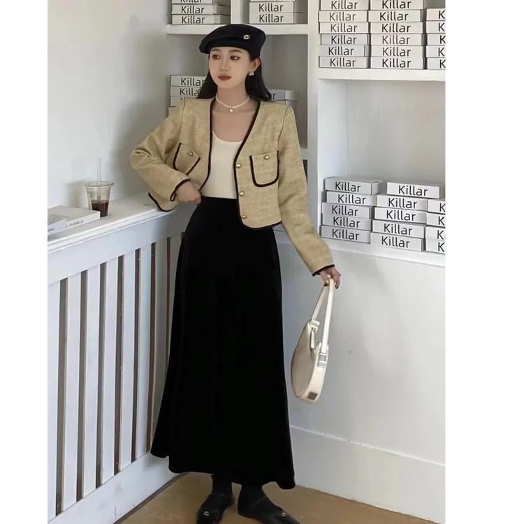 2026春季新款修身显瘦金丝绒群美女姐姐气质服装流光中长款半身裙