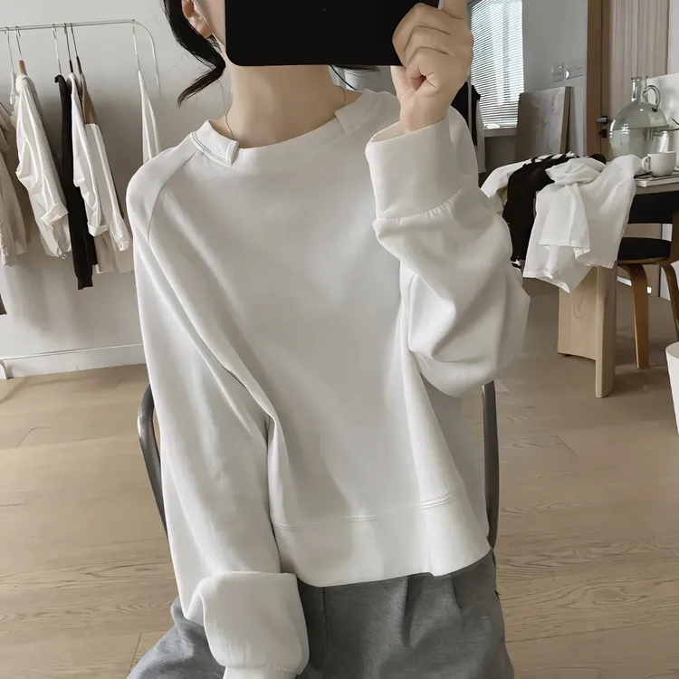 2025春季卫衣女新款小众设计感插肩袖宽松显瘦棉质百搭圆领上衣