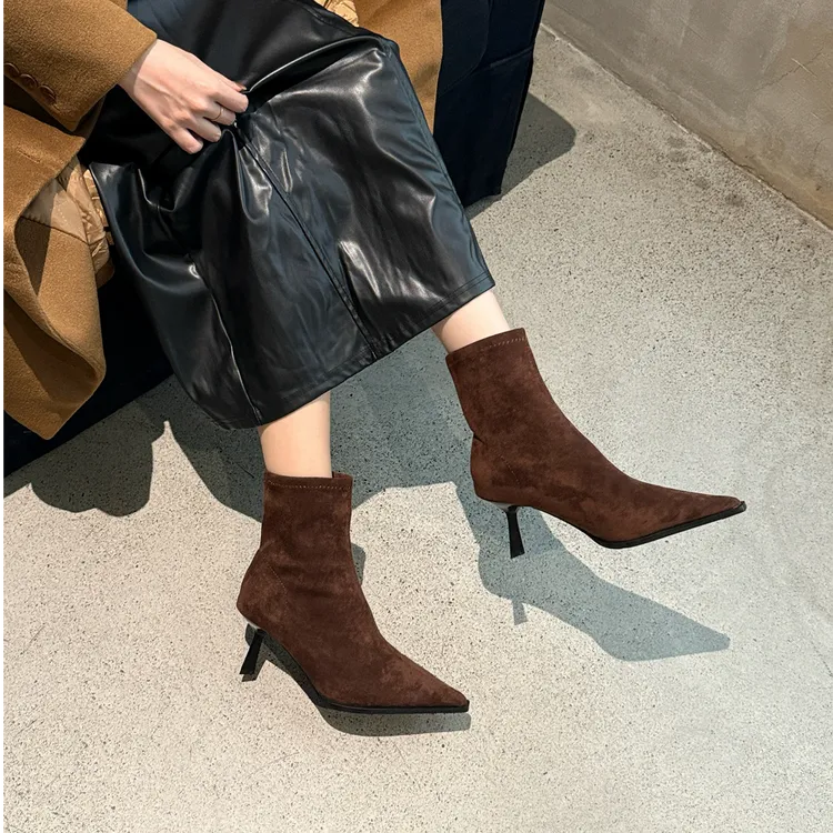 尖头细跟高跟短靴女2024新款秋冬黑色绒面袜靴裸靴弹力瘦瘦靴百搭