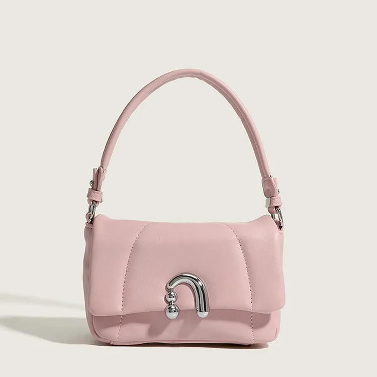 2024新款单肩网红休闲小众百搭斜挎腋下女士夏季粉色法棍腋下包