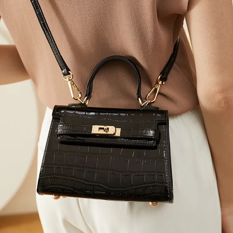 包包2024春夏新款包包女包斜挎轻奢手提鳄鱼纹凯莉包牛皮小包