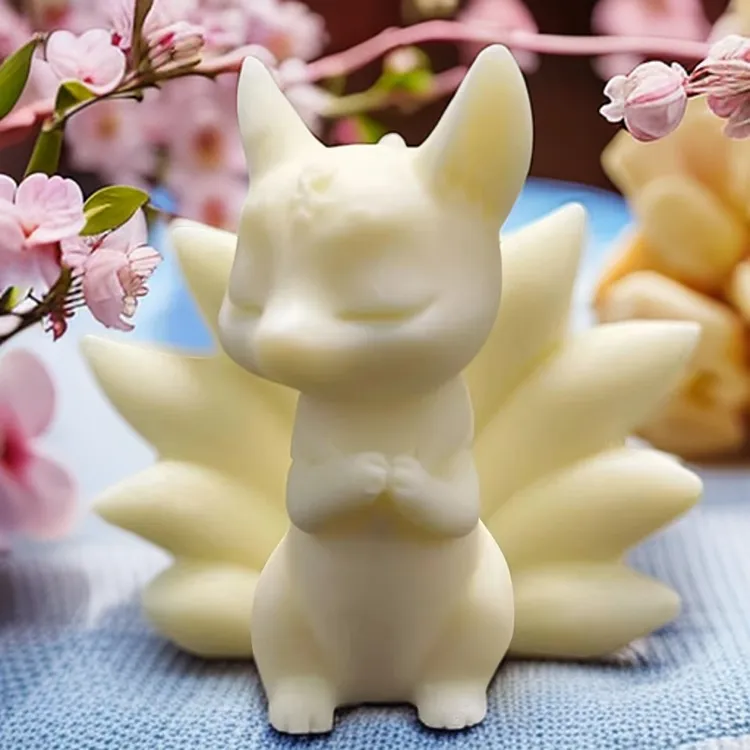 白色象牙果粉陶瓷九尾狐摆件手工创意茶道立体可爱11
