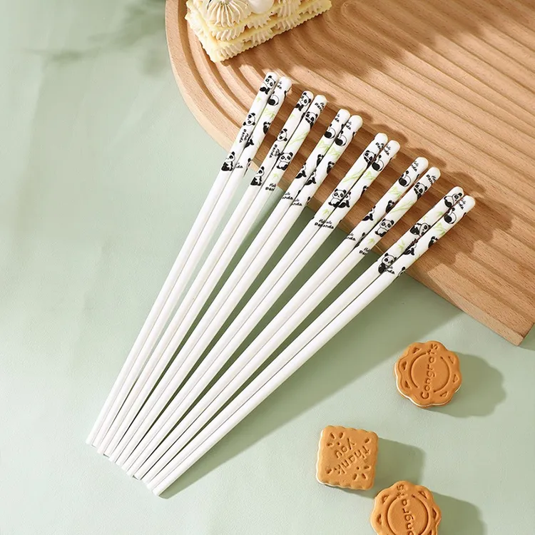 卡通熊猫高档陶瓷筷子家庭抗菌防霉耐高温餐具家用一人一筷分餐筷