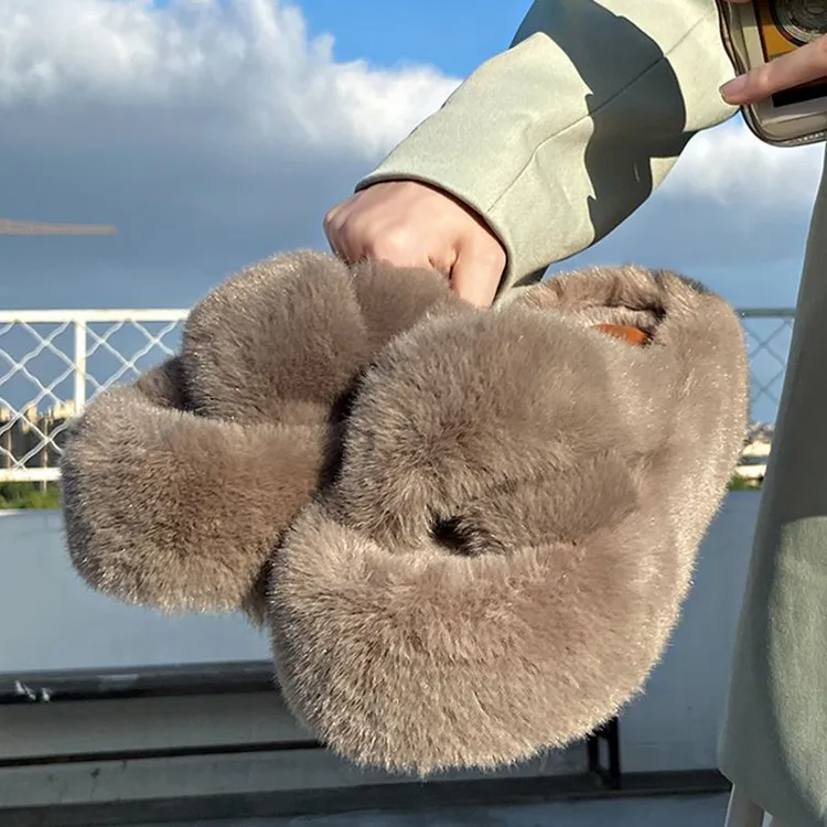 交叉毛毛拖鞋女秋冬厚底防滑舒适保暖时尚百搭网红软底外穿居家