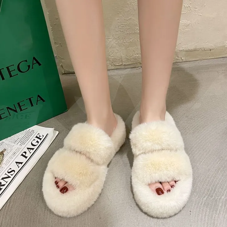 秋冬款可爱不掉毛毛绒拖鞋