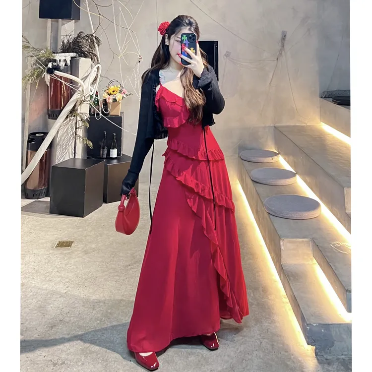 【莫奈花园】（单条连衣裙）微胖mm夏季设计感时尚显瘦气质吊带连衣裙