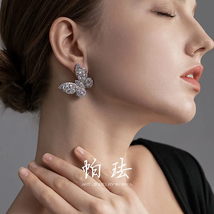 铜合金锆石耳饰 镀白金PAFA轻盈舞动奢华主角蝴蝶锆石耳饰气质