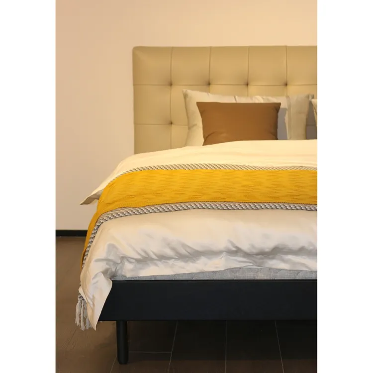 北欧白橡实木床现代简约进口牛皮软靠1.9米轻奢婚床实木床家具床