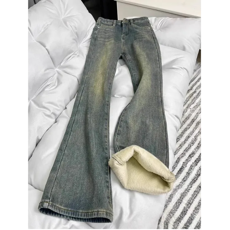 【现货+运费险】微喇加绒加厚牛仔裤女秋冬大码胖mm高腰遮胯喇叭裤