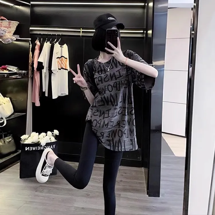 灰色短袖t恤女夏季2025新款高级小众不撞衫洋气漂亮美式上衣女