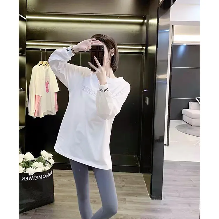 白色打底衫女上衣春秋款长袖t恤女流行时尚潮牌小众女装洋气衣服