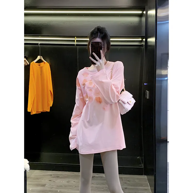早秋粉色长袖t恤女宽松2024新款爆款洋气减龄显瘦可外穿上衣女