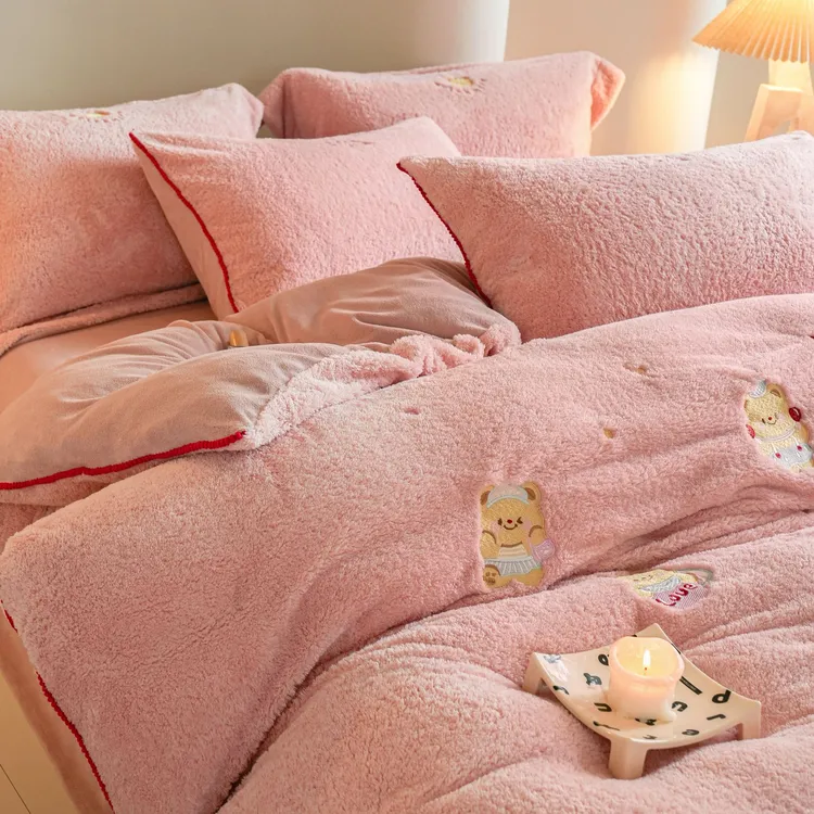 卡通刺绣绵羊绒牛奶绒床上四件套冬季双面绒被罩套加厚床单三件套