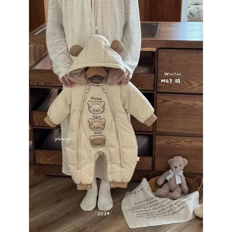 婴儿羽绒服冬季加厚男宝宝冬装连体衣三只熊双拉链羽绒服2464