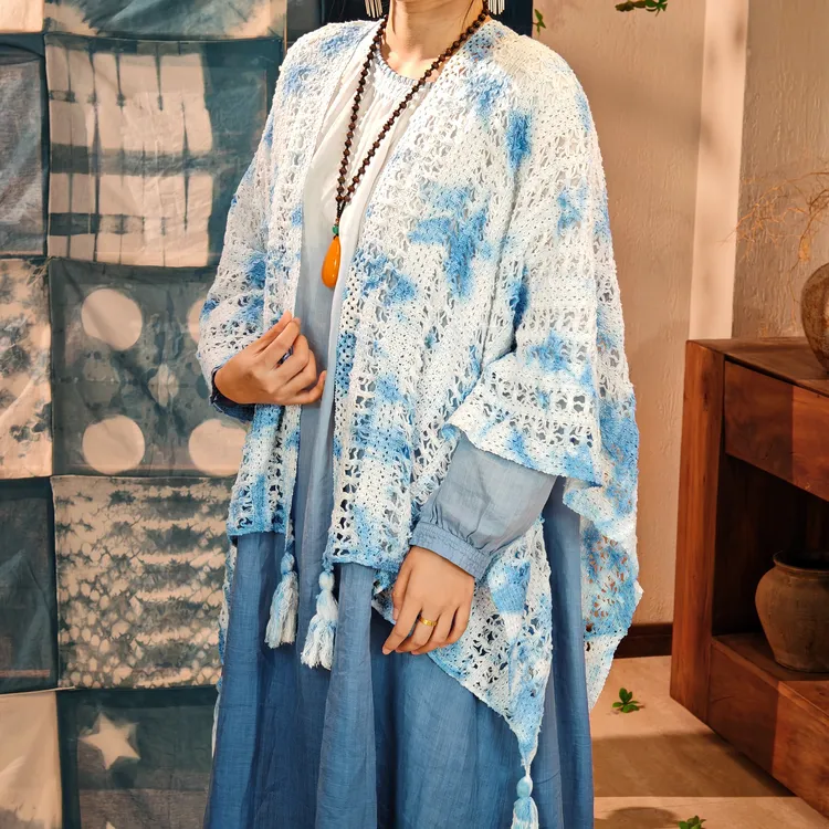 宫佩-渐变民族风披肩围巾两用外搭针织云南丽江旅行披风斗篷百搭