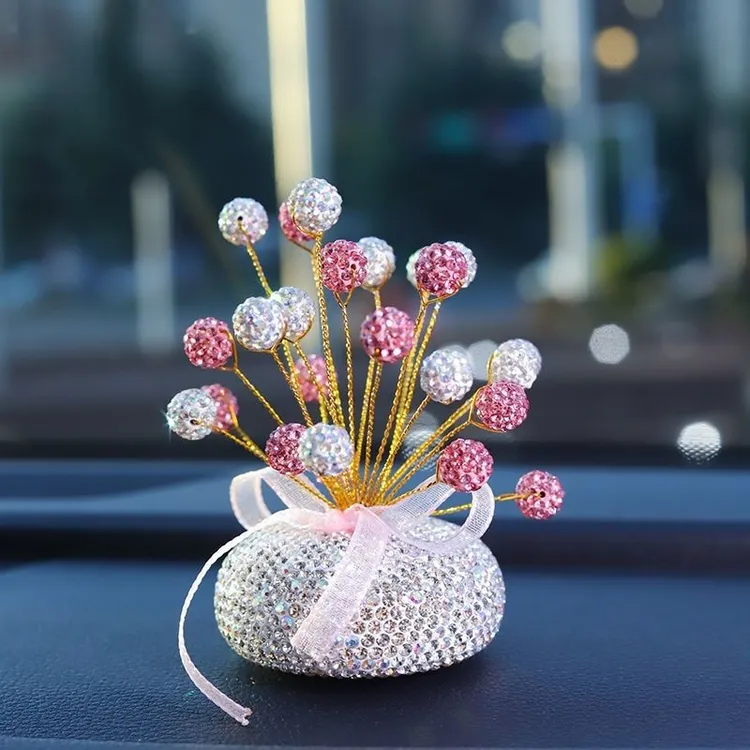 手工线镶钻满天星汽车摆件中控台车载摆件个性女神中控台摆件饰品