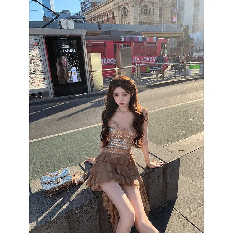 【澳洲野玫瑰】蕾丝下摆亮片连衣裙女2024年夏季新款纯欲蓬蓬蛋糕裙
