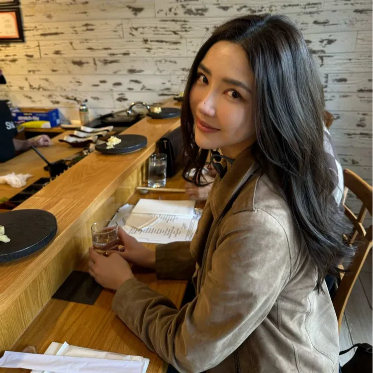 ROMI STUDIO“棕标甄选”羊皮革反绒夹克式皮衣 431PS059